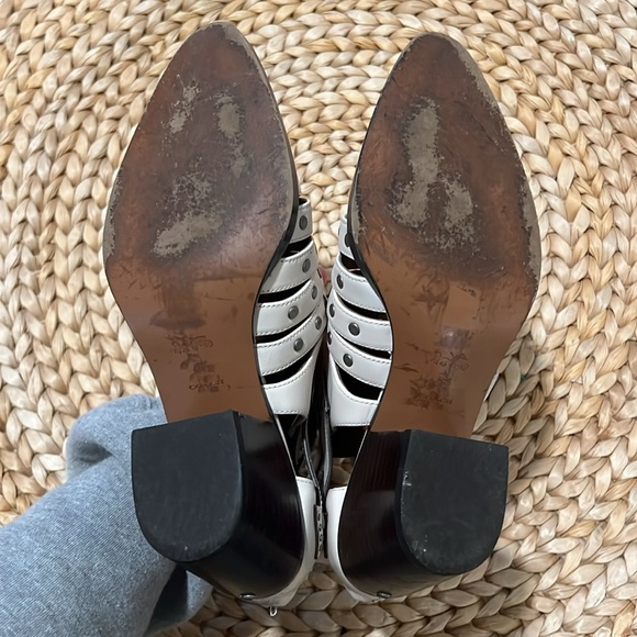 Coach Pheobe bootie in color chalk. Women’s size 6 - Picture 7 of 8